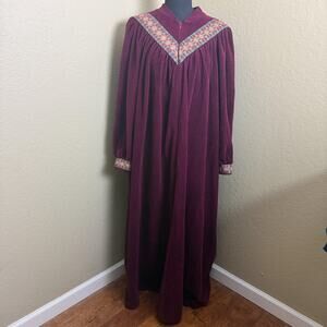 Vanity Fair Velour Zip Front Housecoat Robe XL 44 Burgundy Embroidered USA